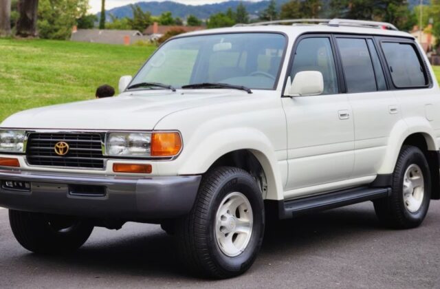 This 80-Series Toyota Land Cruiser Is Going to Sell for Big Bucks at Monterey Car Week