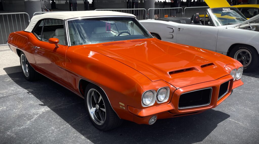 1972 Pontiac Le Mans Convertible, passenger side